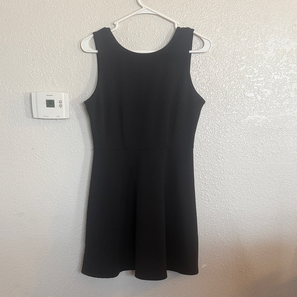 Forever 21 Black Sleeveless Open Back Mini Dress